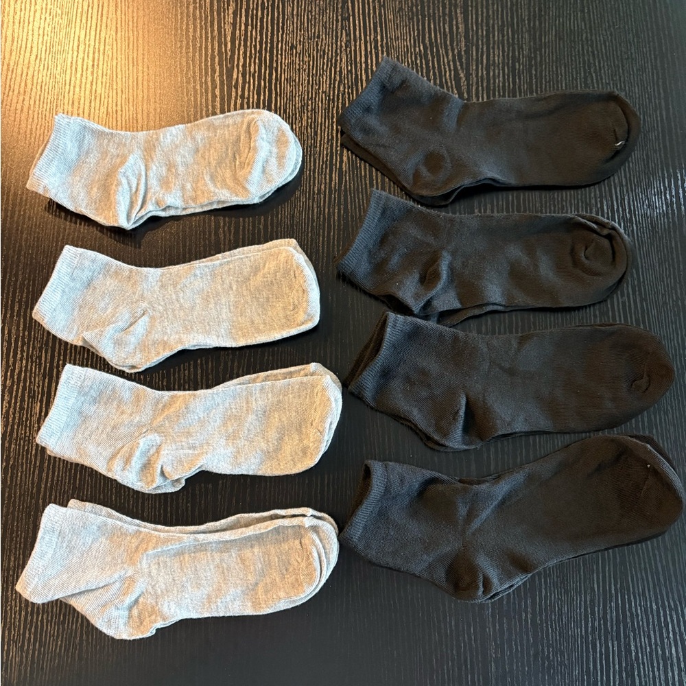New! Women’s 8 Pack of Ankle Socks - Size 7-10